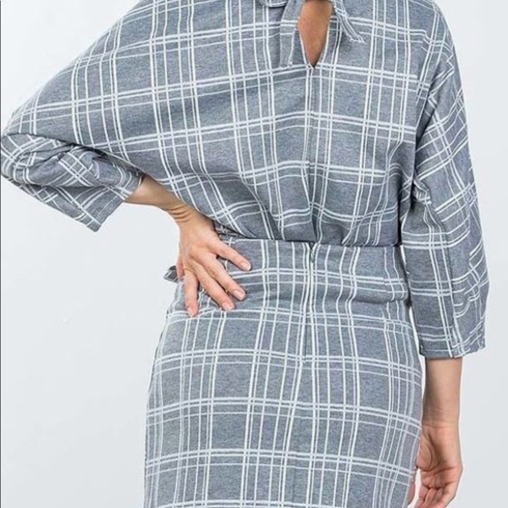 Plaid Set - Picture 3 of 4